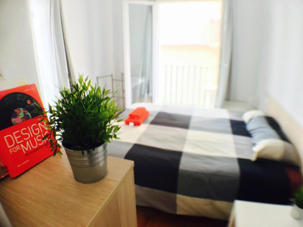 Apartmán Centro + Wifi+ 2 Camas De Matrimonio +Playa Cádiz Exteriér fotografie